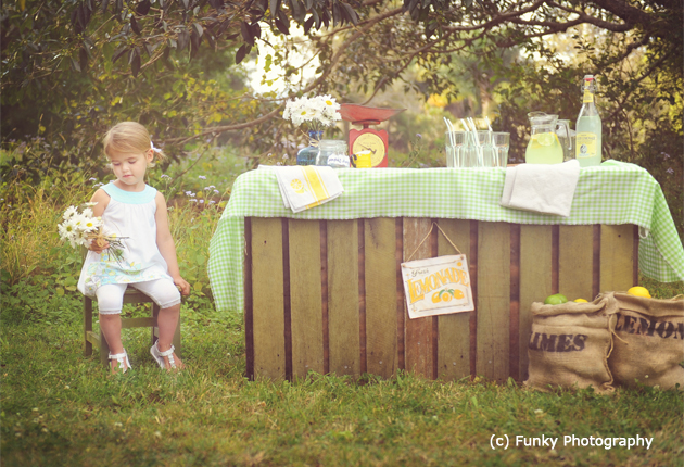 vintage lemonade stand with a little girl